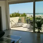 La Voile Blanche 1 * فرونتينيان