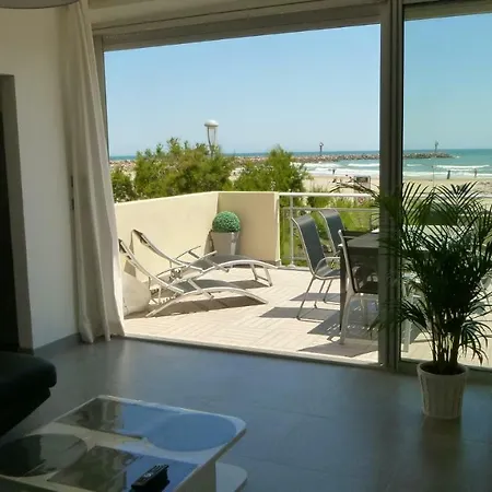 La Voile Blanche 1 * Frontignan