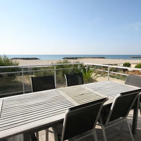 La Voile Blanche 1 Frontignan